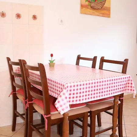 Lägenhet Olive 2 Grebaštica