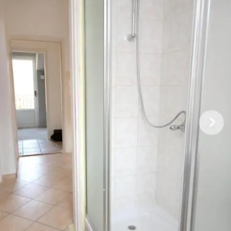 Olive 2 Apartment